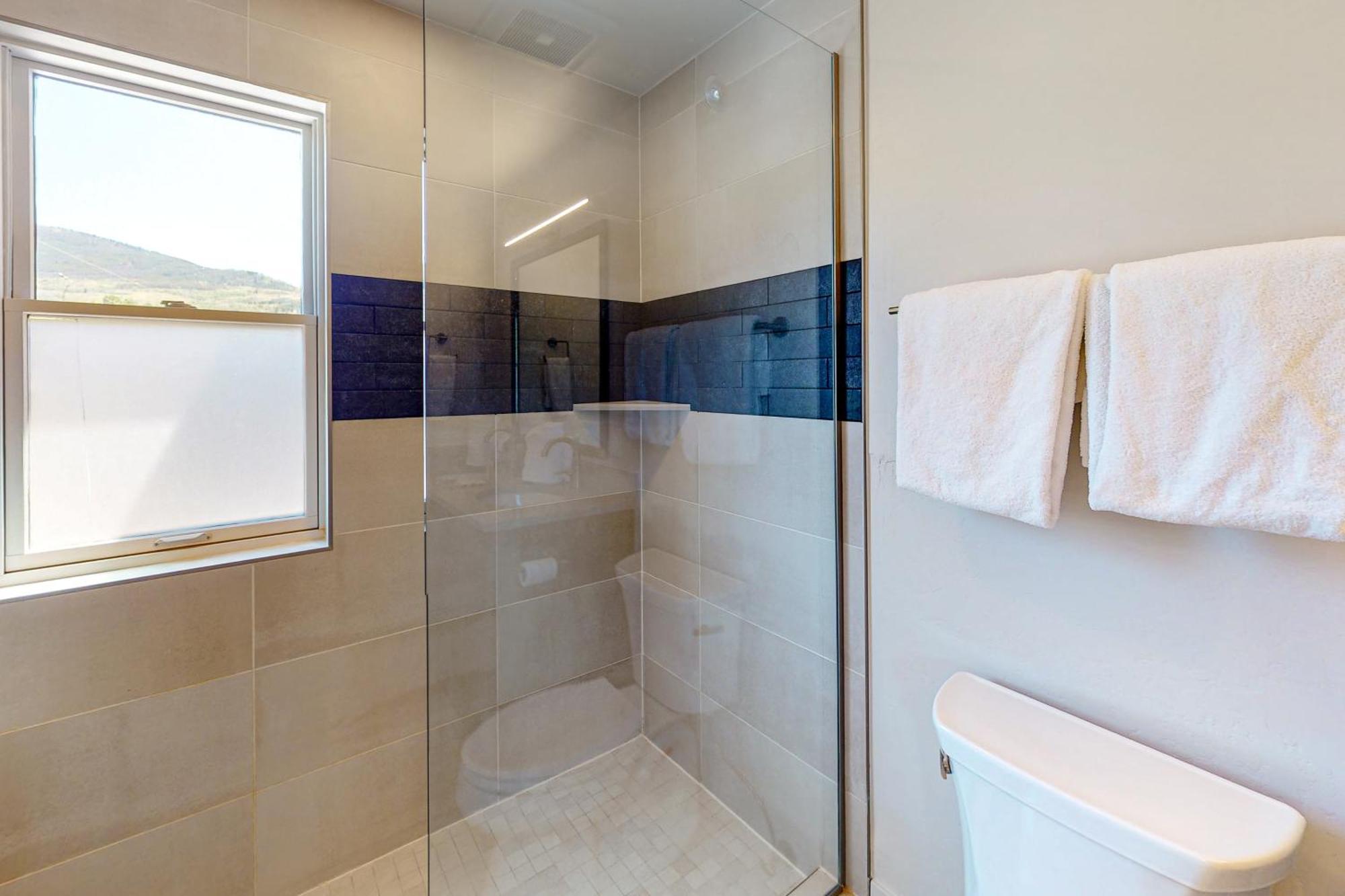 Blue River Flats Condos Silverthorne Room photo