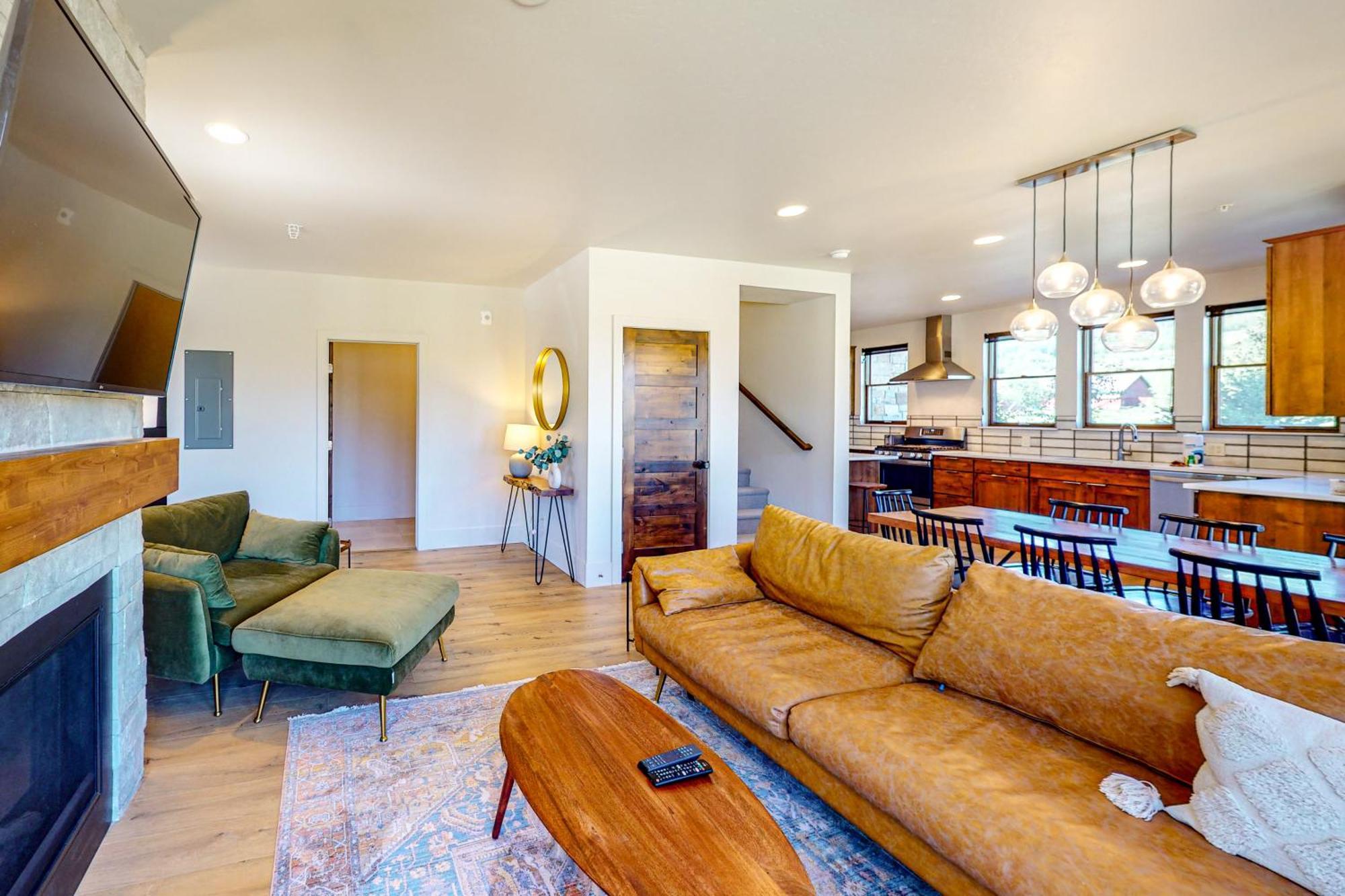 Blue River Flats Condos Silverthorne Room photo