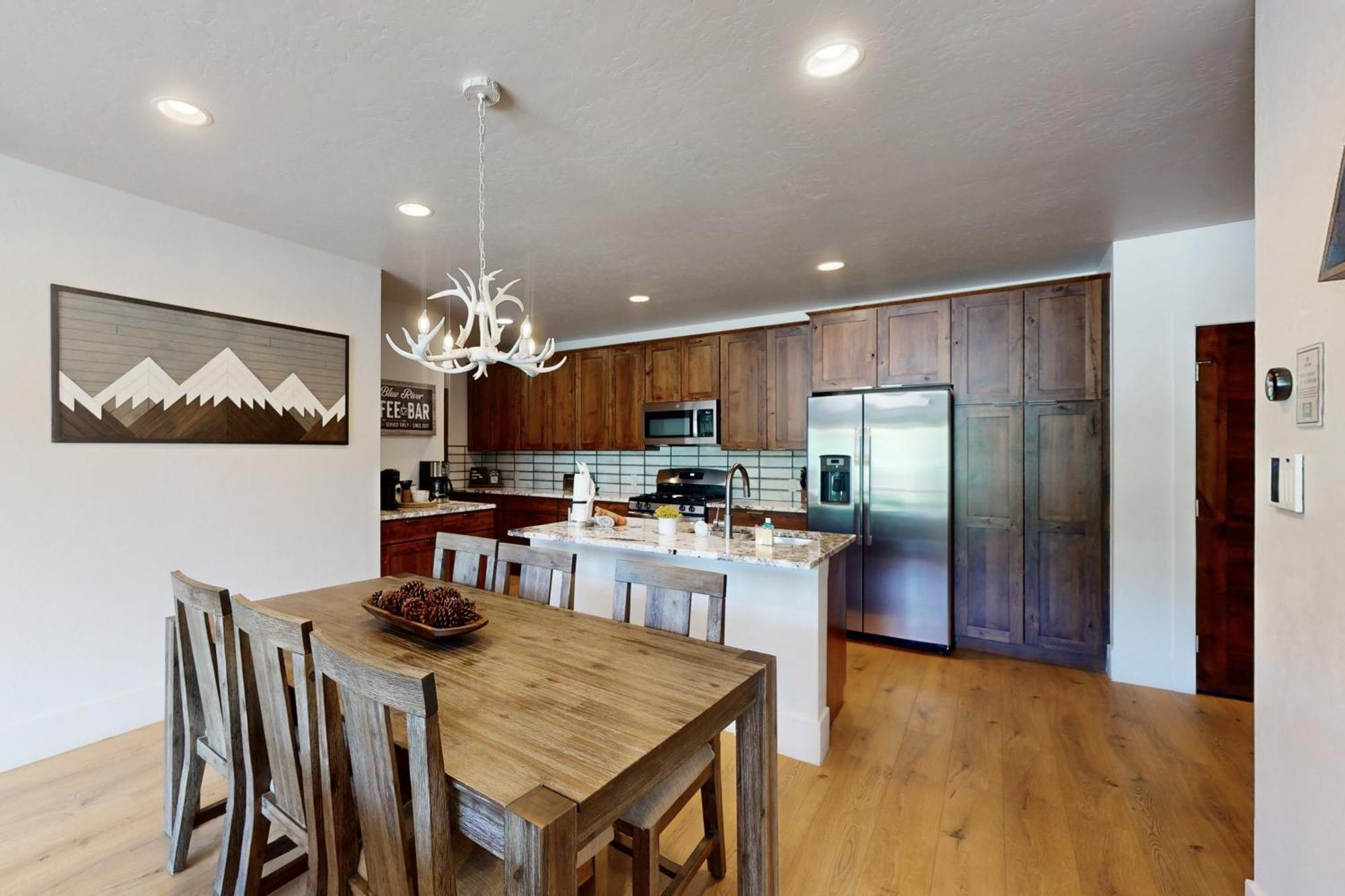 Blue River Flats Condos Silverthorne Room photo